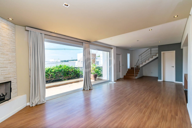 Imagem Casa de Condomínio com 3 Quartos à Venda, 245 m² em Alphaville - Santana De Parnaíba Imagem Casa de Condomínio com 3 Quartos à Venda, 245 m² em Alphaville - Santana De Parnaíba