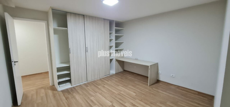 Imagem Casa com 4 Quartos à Venda, 270 m² em Jardim Prudência - São Paulo