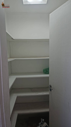Imagem Casa com 9 Quartos à Venda, 237 m² em Jardim Paulista - São Paulo Imagem Casa com 9 Quartos à Venda, 237 m² em Jardim Paulista - São Paulo
