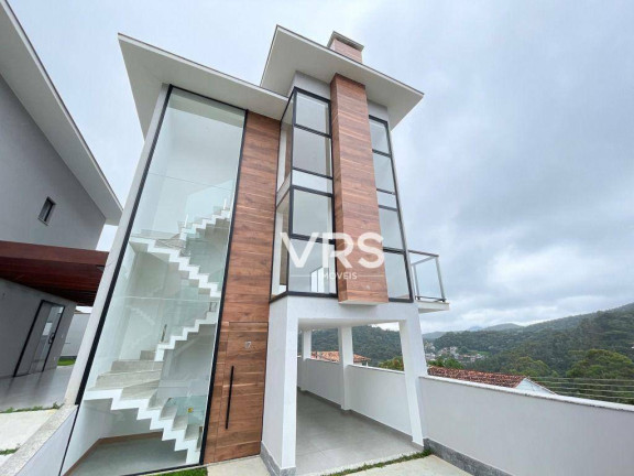 Casa com 4 Quartos à Venda, 160 m² em Tijuca - Teresópolis