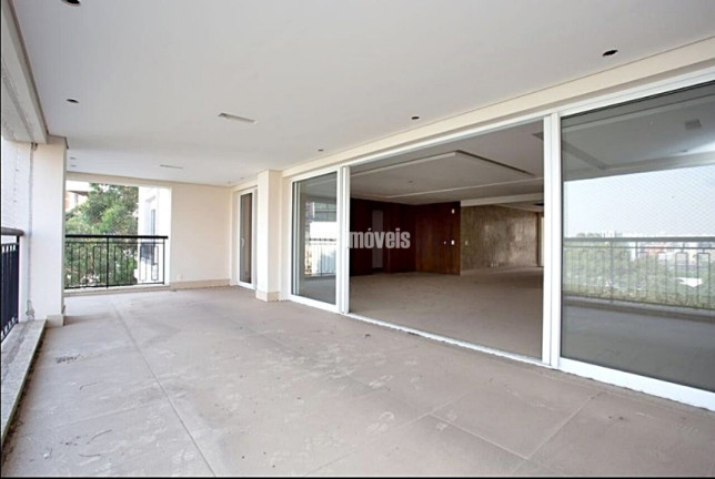 Apartamento com 4 Quartos para Alugar, 357 m² em Panamby - São Paulo