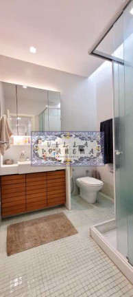 Imagem Apartamento com 4 Quartos à Venda ou Locação, 241 m² em Copacabana - Rio De Janeiro Imagem Apartamento com 4 Quartos à Venda ou Locação, 241 m² em Copacabana - Rio De Janeiro
