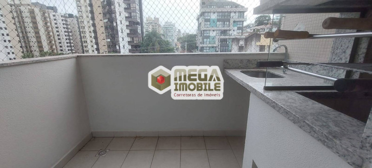 Apartamento com 2 Quartos à Venda, 71 m² em Centro - Florianópolis