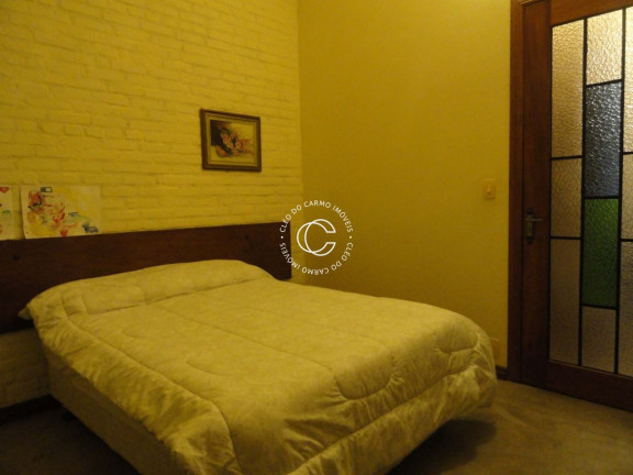 Imagem Casa com 4 Quartos à Venda, 231 m² em Centro - Santa Maria
