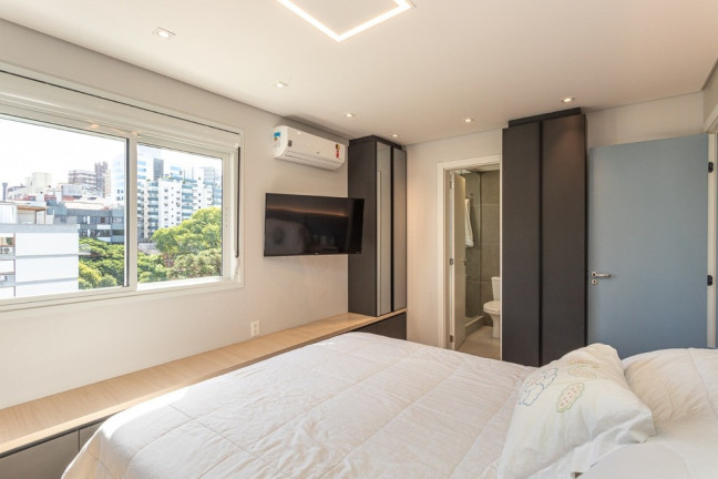 Imagem Imóvel com 2 Quartos à Venda, em Higienópolis - Porto Alegre Imagem Imóvel com 2 Quartos à Venda, em Higienópolis - Porto Alegre