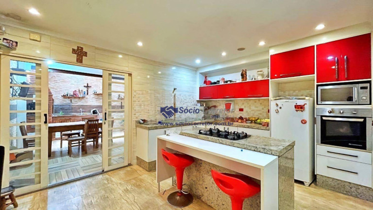 Casa com 3 Quartos à Venda, 100 m² em Jardim Cocaia - Guarulhos
