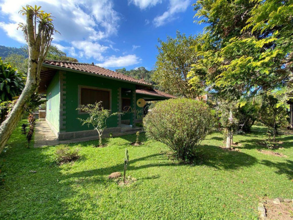 Imagem Casa com 4 Quartos à Venda, 185 m² em Albuquerque - Teresópolis