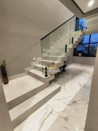 Imagem Sobrado com 4 Quartos à Venda, 250 m² em Jardim Imperial - Cuiabá