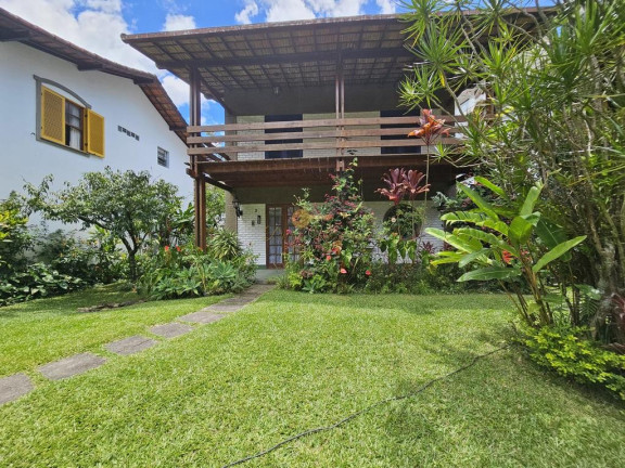 Imagem Casa com 3 Quartos à Venda, 177 m² em Agriões - Teresópolis