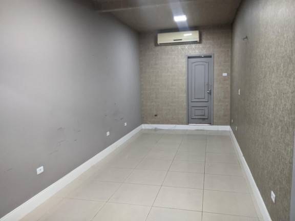 Sala Comercial à Venda, 320 m² em Ipiranga - São Paulo