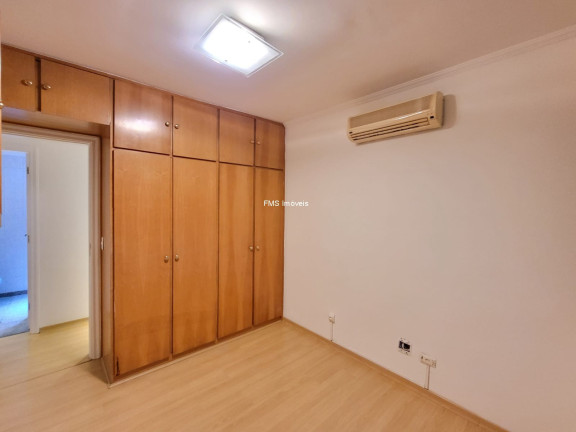 Imagem Imóvel com 4 Quartos à Venda, 143 m² em Itaim Bibi - São Paulo