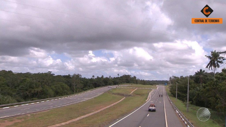 Imagem Terreno à Venda, 700.000 m² em Estrada Do Coco - Lauro De Freitas Imagem Terreno à Venda, 700.000 m² em Estrada Do Coco - Lauro De Freitas