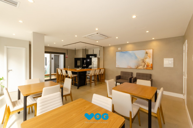 Imagem Imóvel com 2 Quartos à Venda, 134 m² em Mont' Serrat - Porto Alegre Imagem Imóvel com 2 Quartos à Venda, 134 m² em Mont' Serrat - Porto Alegre
