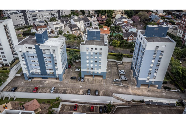 Imagem Imóvel com 3 Quartos à Venda, em Jardim Europa - Porto Alegre Imagem Imóvel com 3 Quartos à Venda, em Jardim Europa - Porto Alegre