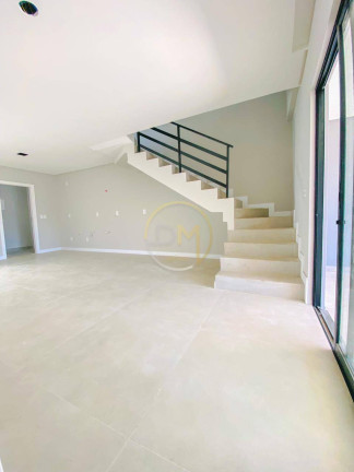 Imagem Casa com 3 Quartos à Venda, 154 m² em Itacolomi - Balneário Piçarras
