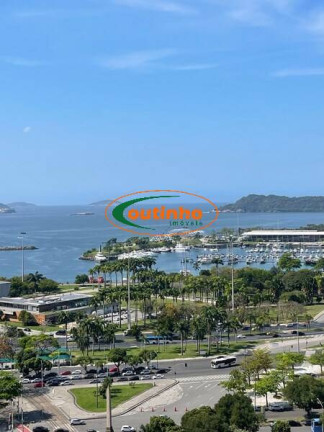 Imóvel Comercial à Venda, 300 m² em Centro - Rio De Janeiro