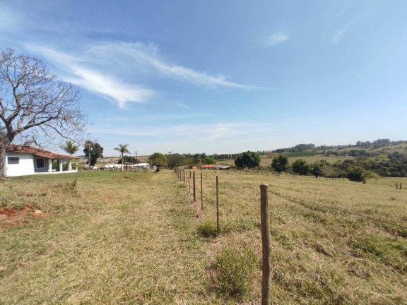 Imagem Chácara com 4 Quartos à Venda, 242 m² em Cercadinho - Alambari