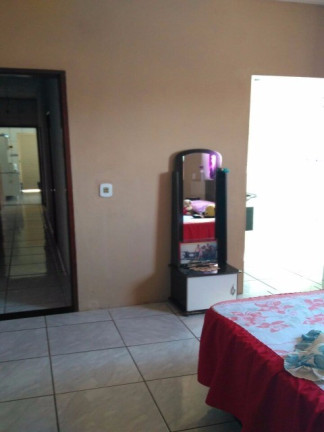 Imagem Casa com 2 Quartos à Venda,  em Parque Real - Mogi Mirim