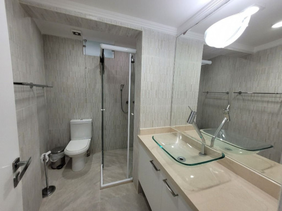 Imagem Apartamento com 3 Quartos à Venda, 168 m² em Pitangueiras - Guarujá