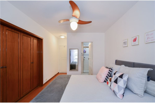 Imagem Apartamento com 3 Quartos à Venda, 99 m² em Jardim Das Acácias - São Paulo