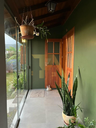 Imagem Imóvel com 3 Quartos à Venda,  em Ambrósio - Garopaba
