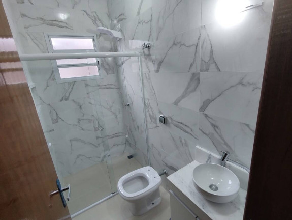 Imagem Casa com 5 Quartos à Venda, 250 m² em Flórida - Praia Grande Imagem Casa com 5 Quartos à Venda, 250 m² em Flórida - Praia Grande