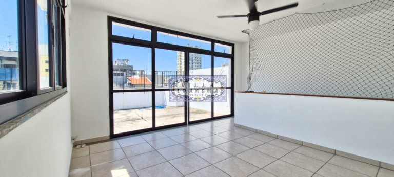 Imagem Cobertura com 4 Quartos à Venda, 380 m² em Ingá - Niterói