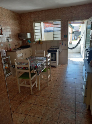 Imagem Casa com 2 Quartos à Venda, 370 m² em São Dimas - Guaratinguetá Imagem Casa com 2 Quartos à Venda, 370 m² em São Dimas - Guaratinguetá