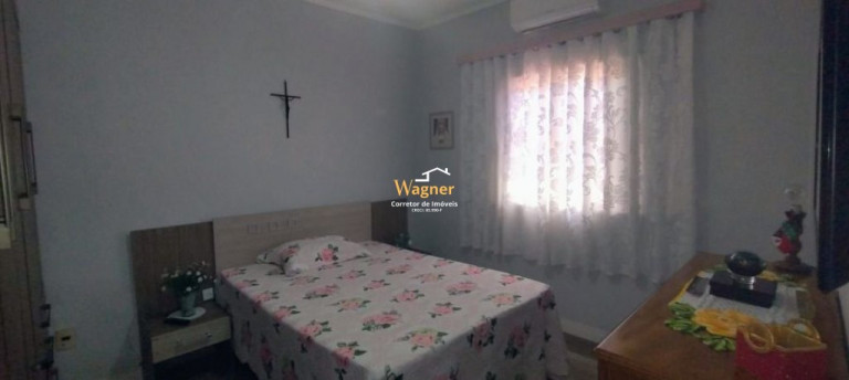 Imagem Casa com 2 Quartos à Venda, 130 m² em Vila Guilhermina - Praia Grande Imagem Casa com 2 Quartos à Venda, 130 m² em Vila Guilhermina - Praia Grande