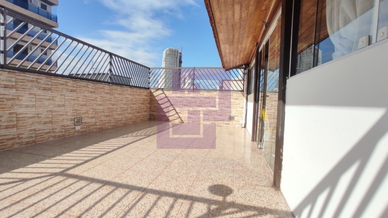 Imagem Cobertura com 3 Quartos à Venda, 160 m² em Enseada - Guarujá