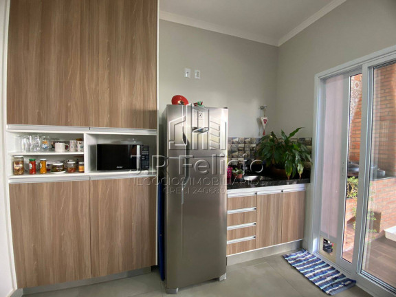 Imagem Casa com 3 Quartos à Venda, 250 m² em Indaiatuba Imagem Casa com 3 Quartos à Venda, 250 m² em Indaiatuba