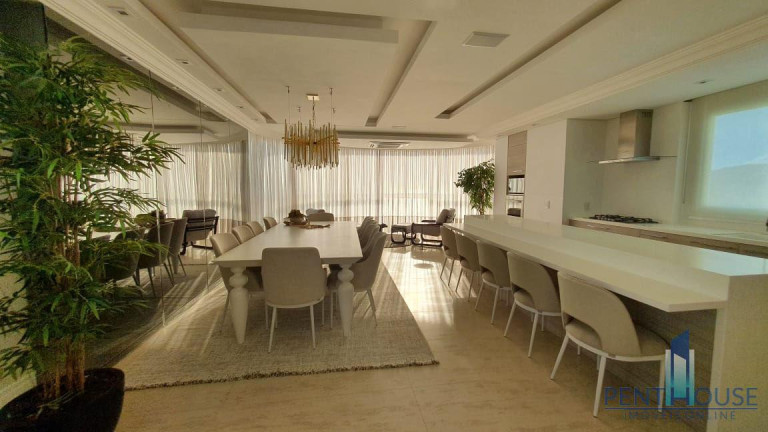 Imagem Apartamento com 3 Quartos à Venda, 273 m² em Centro - Balneário Camboriú Imagem Apartamento com 3 Quartos à Venda, 273 m² em Centro - Balneário Camboriú