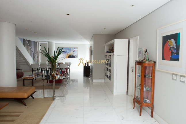 Imagem Imóvel com 3 Quartos à Venda, 587 m² em Belvedere - Belo Horizonte