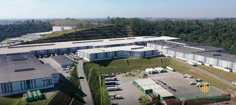 Imagem Galpão para Alugar, 11.698 m² em água Morna - Embu Das Artes Imagem Galpão para Alugar, 11.698 m² em água Morna - Embu Das Artes