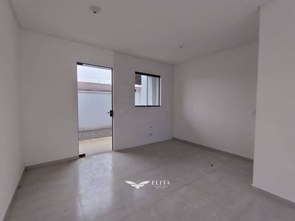 Imagem Sobrado com 2 Quartos à Venda, 73 m² em Itacolomi - Balneário Piçarras