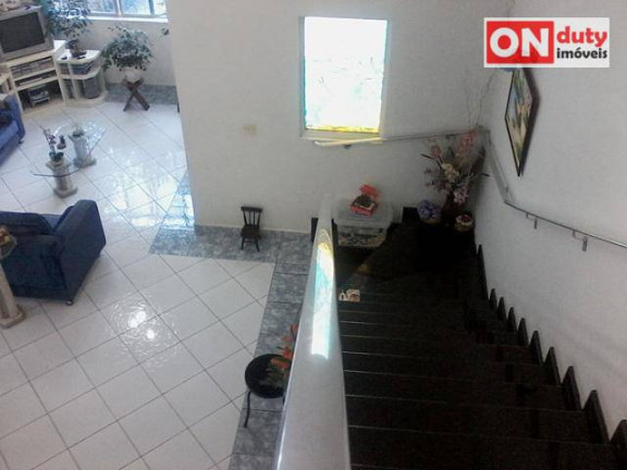 Imagem Sobrado com 8 Quartos à Venda, 394 m² em Encruzilhada - Santos Imagem Sobrado com 8 Quartos à Venda, 394 m² em Encruzilhada - Santos