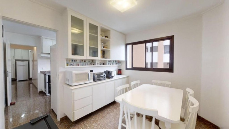Imagem Apartamento com 3 Quartos à Venda, 195 m² em Higienópolis - São Paulo Imagem Apartamento com 3 Quartos à Venda, 195 m² em Higienópolis - São Paulo