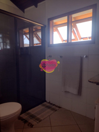 Imagem Casa com 3 Quartos à Venda, 111 m² em Campeche - Florianópolis Imagem Casa com 3 Quartos à Venda, 111 m² em Campeche - Florianópolis