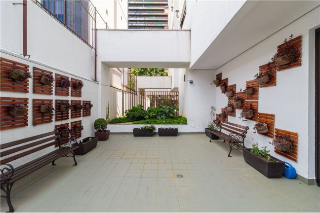 Imagem Apartamento com 2 Quartos à Venda, 72 m² em Bela Vista - São Paulo