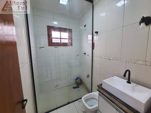 Imagem Casa com 3 Quartos à Venda, 124 m² em Maracanã - Praia Grande Imagem Casa com 3 Quartos à Venda, 124 m² em Maracanã - Praia Grande