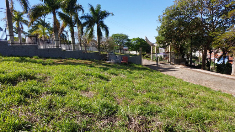 Imagem Terreno à Venda, 894 m² em Jardim América - Bragança Paulista Imagem Terreno à Venda, 894 m² em Jardim América - Bragança Paulista