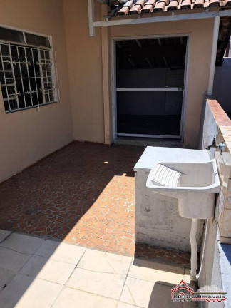 Imagem Casa com 4 Quartos à Venda, 60 m² em Centro - Jacareí