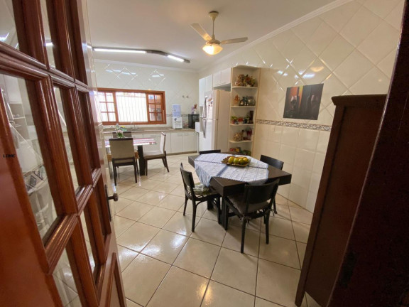 Imagem Casa com 3 Quartos à Venda, 360 m² em Jardim Estoril - Bauru