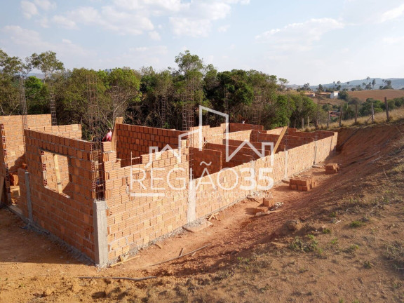 Imagem Casa com 4 Quartos à Venda, 1.000 m² em Laranjeiras De Caldas - Caldas Imagem Casa com 4 Quartos à Venda, 1.000 m² em Laranjeiras De Caldas - Caldas