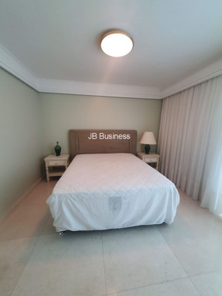 Imagem Imóvel com 2 Quartos à Venda, 200 m² em Centro - Balneário Camboriú
