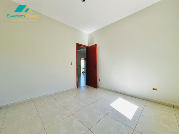 Imagem Casa com 2 Quartos à Venda, 95 m² em Jundiaizinho (terra Preta) - Mairiporã Imagem Casa com 2 Quartos à Venda, 95 m² em Jundiaizinho (terra Preta) - Mairiporã