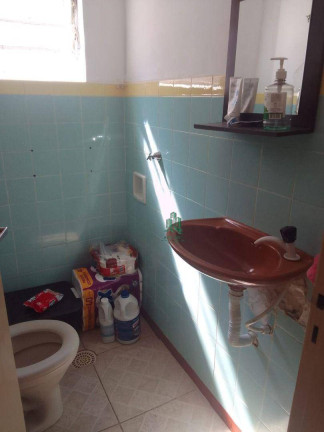 Imagem Casa com 3 Quartos à Venda, 250 m² em Vila Augusta - Guarulhos Imagem Casa com 3 Quartos à Venda, 250 m² em Vila Augusta - Guarulhos