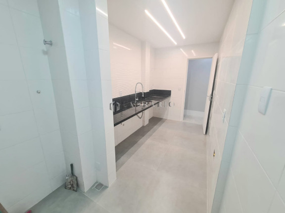 Imagem Apartamento com 3 Quartos à Venda, 100 m² em Copacabana - Rio De Janeiro