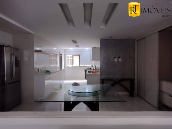 Imagem Cobertura com 6 Quartos à Venda, 640 m² em Praia Do Forte - Cabo Frio Imagem Cobertura com 6 Quartos à Venda, 640 m² em Praia Do Forte - Cabo Frio