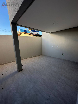 Imagem Casa com 3 Quartos à Venda, 130 m² em Felicia - Vitória Da Conquista